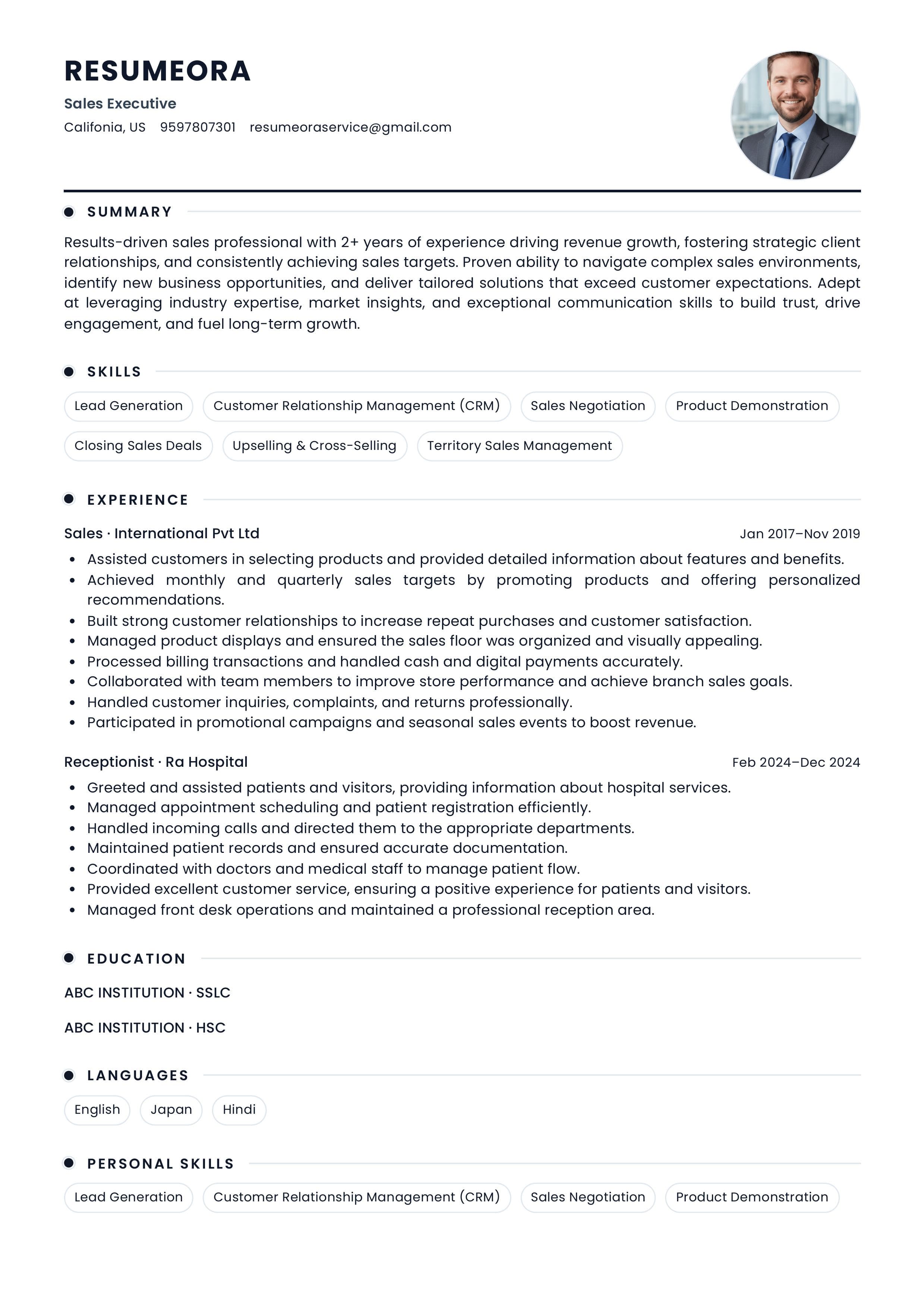 Minimalist Executive — Resumeora resume template